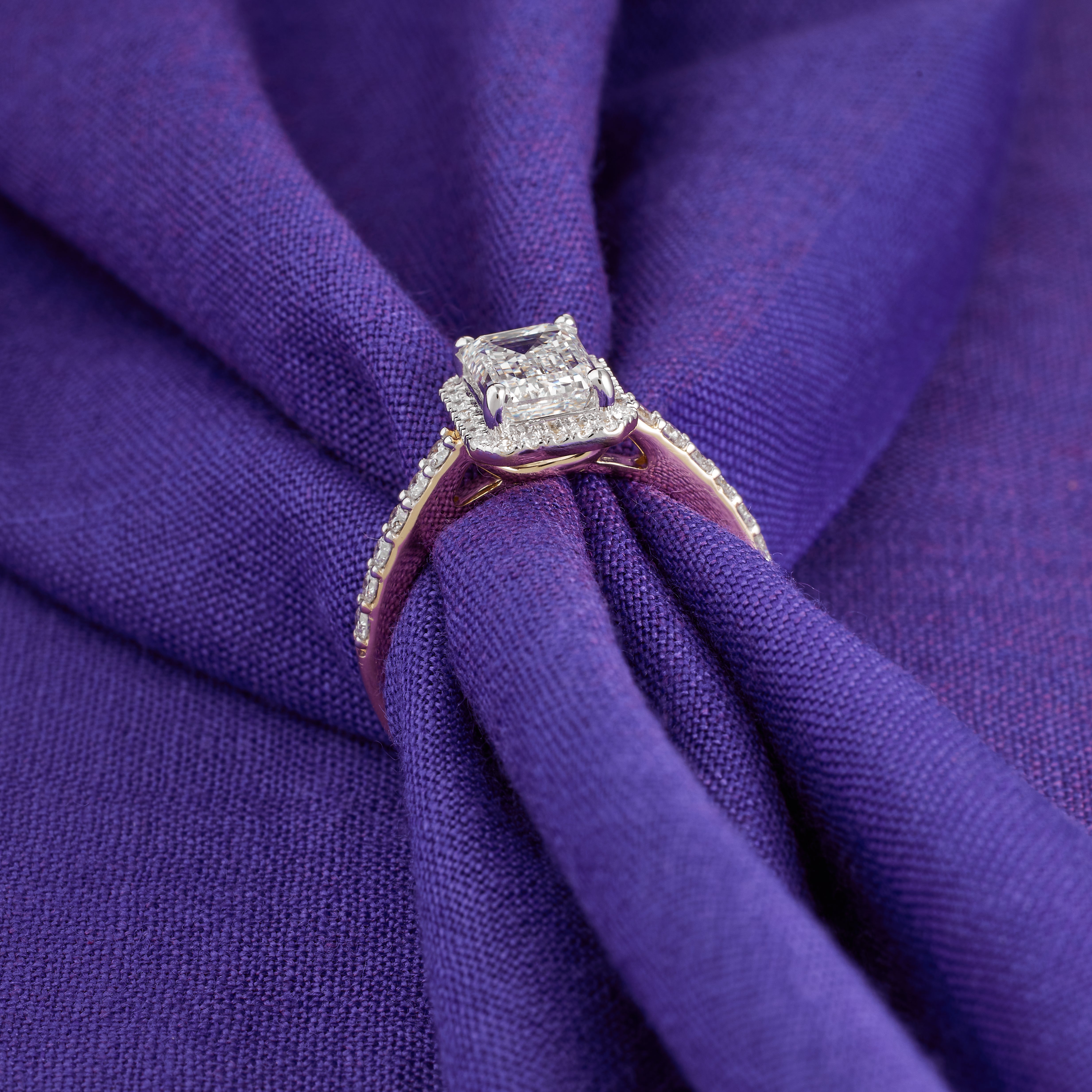 3.5CT Emerald Cut Lab Diamond Graduating Ring | D/E VVS-VS1 | Emerald Cut Halo Engagement Ring | Gold Wedding Ring For her