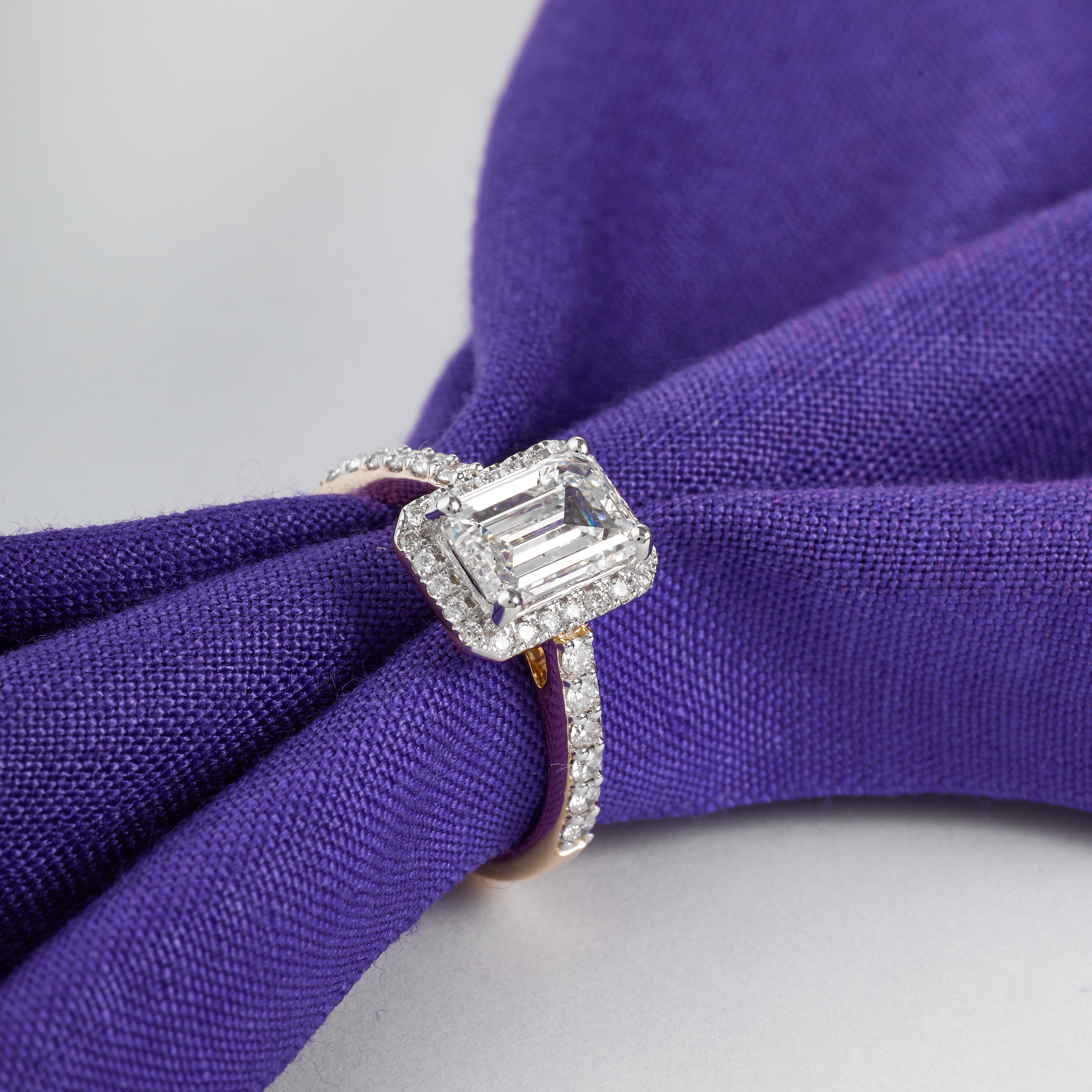 3.5CT Emerald Cut Lab Diamond Graduating Ring | D/E VVS-VS1 | Emerald Cut Halo Engagement Ring | Gold Wedding Ring For her