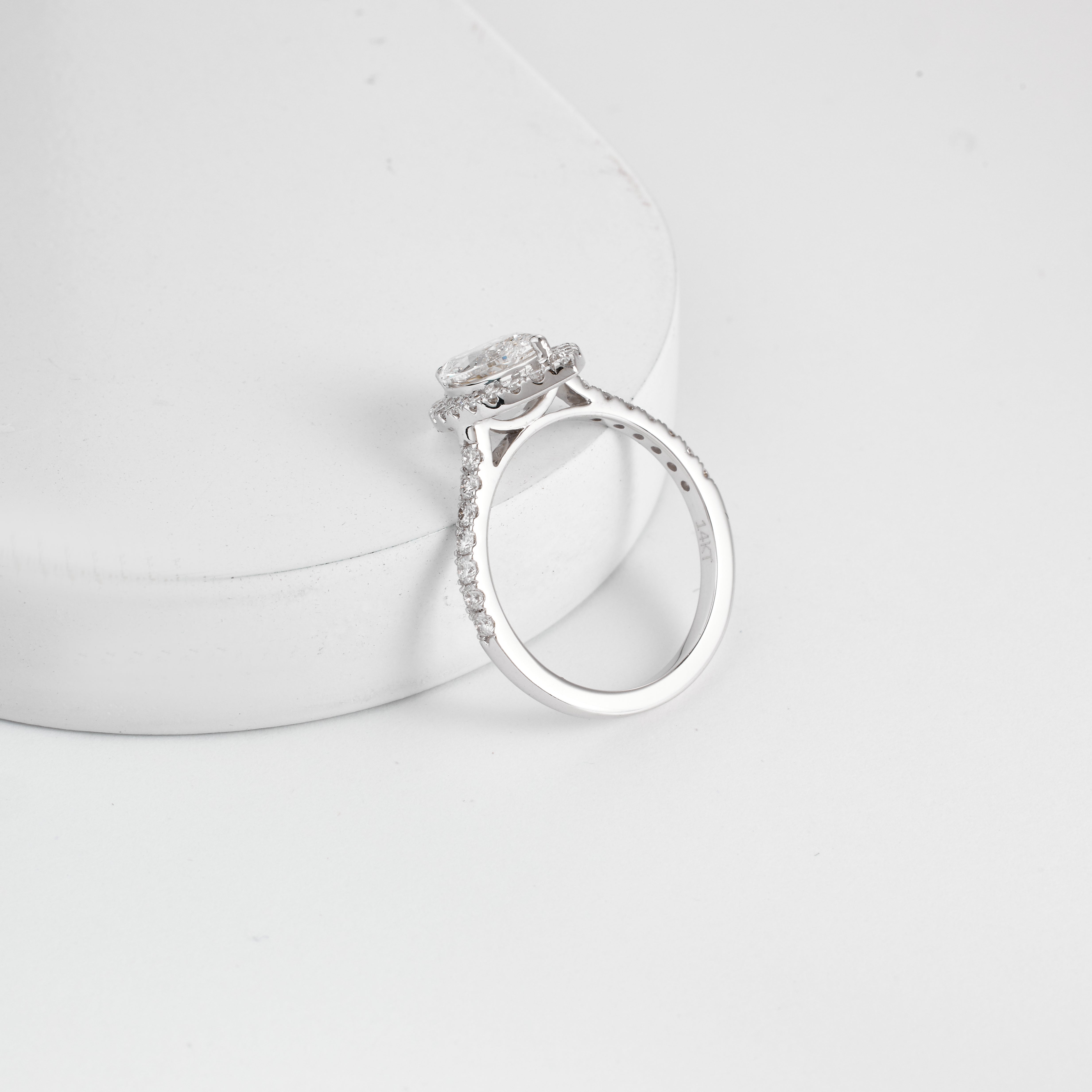 3.5CT Emerald Cut Lab Diamond Graduating Ring | D/E VVS-VS1 | Emerald Cut Halo Engagement Ring | Gold Wedding Ring For her